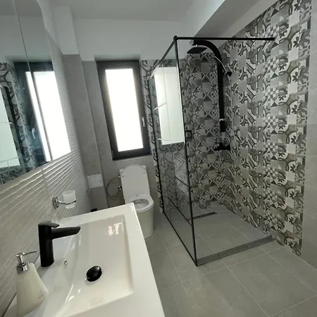 Silver Zona Rex Mamaia