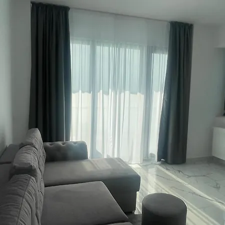 Silver Zona Rex Mamaia